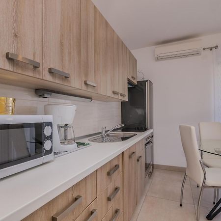 Apartments Prendivoj Malinska Esterno foto